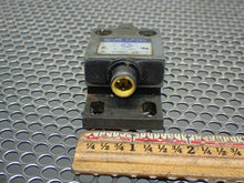 Load image into Gallery viewer, Micro Switch 914CE2-KQV Limit Switch 3A 250VAC Used With Warranty
