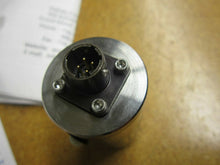 Load image into Gallery viewer, Viatran 348AMSX1059 Pressue Transducer 9-30VDC 4-20mA 300PSI New Old Stock
