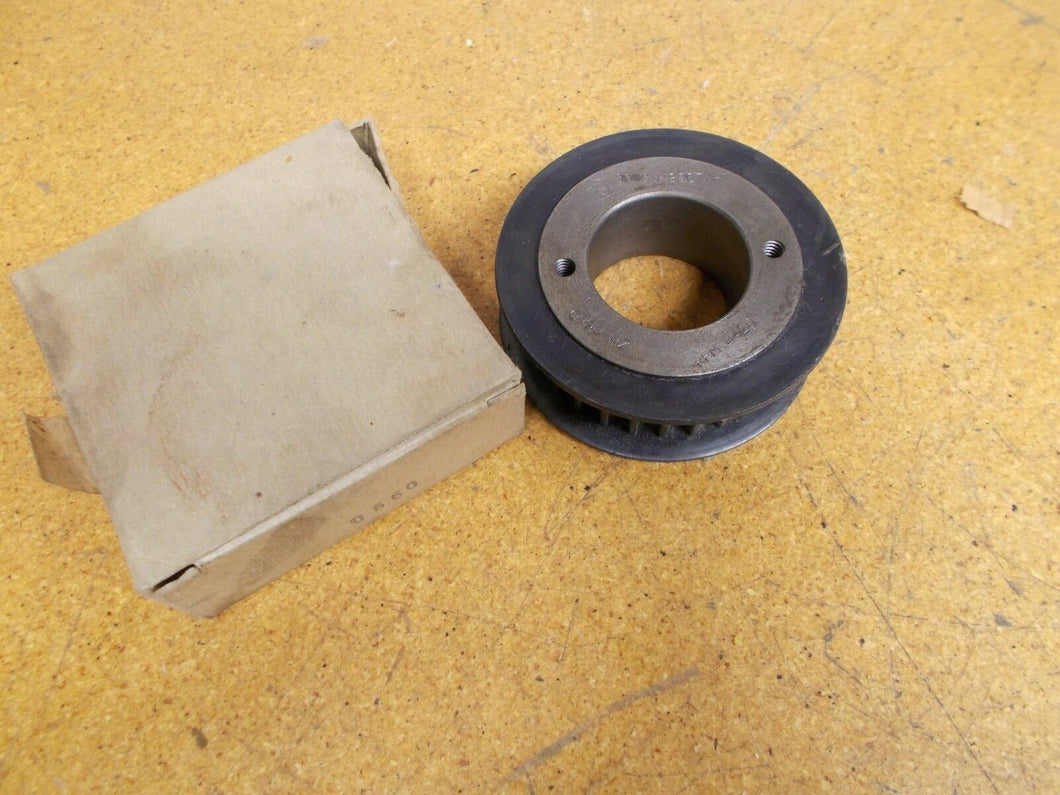 30-8M-20QT/H Sprocket 40mm ID New Old Stock