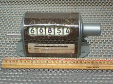 Load image into Gallery viewer, Durant 5-H-12-L 5 Digit Counter 1:1 Ratio (No Key) Used With Warranty

