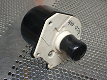 Load image into Gallery viewer, ANTILOCK Bendix 2822457 3337A Motor See All Pics Used With Warranty
