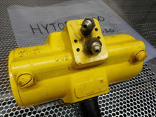 Load image into Gallery viewer, HYTORK-130 AA19 Pneumatic Valve Actuator 120PSIG 8-2BARG Used With Warranty
