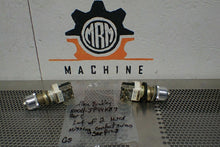 Load image into Gallery viewer, Allen Bradley 800H-JP44KB7 Ser C Keyed Selector Switches Used No Keys (Lot of 2)
