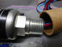 Load image into Gallery viewer, Neo-Dyn ITT Industries 115PP1C3-3907 Pressure Switch 5A 125/250VAC New Old Stock
