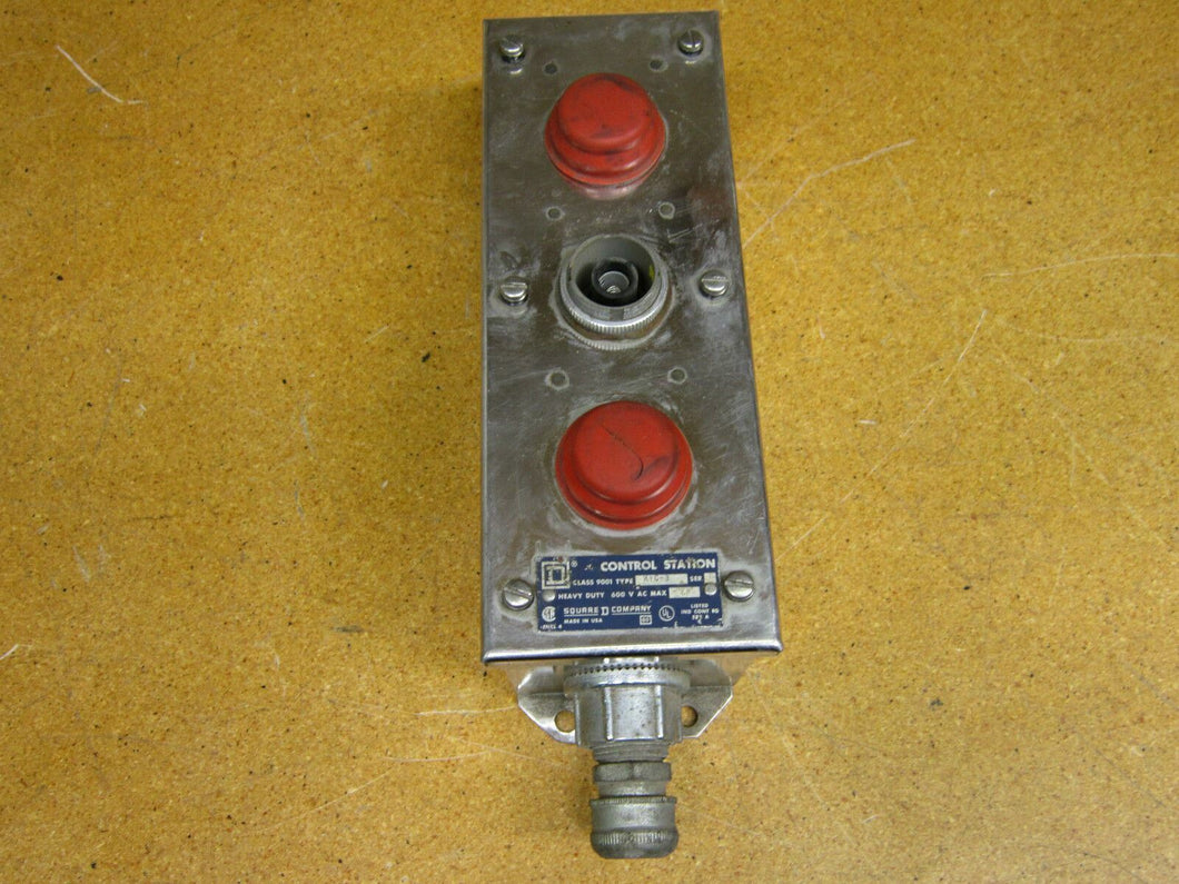 Square D KYC-3 Ser A CONTROL STATION 3UNIT NEMA4 SS ENCLOSURE