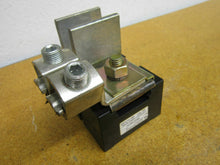 Load image into Gallery viewer, Allen Bradley 40023-080-51 Fuseclip Block 600Amp 600V

