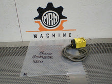 Load image into Gallery viewer, Banner SMA91ESR Valu-Beam Sensor 10-250VAC/DC 50/60Hz 20mA Used With Warranty
