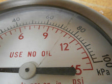 Load image into Gallery viewer, Matheson 63-4215 Gauge 0-15PSI 0-100kPa New (Cracked Shield)

