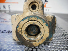 Load image into Gallery viewer, Sperry Vickers 175067 Hydraulic Relief Valve L3SMH Model CG03C10 Used Warranty
