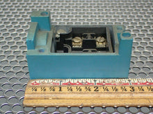 Load image into Gallery viewer, Micro Switch LSZ4001 Limit Switch Receptacle Used With Warranty (Lot of 4)
