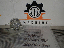 Load image into Gallery viewer, MELETRON 4101-22B-44A Pressure Actuator Switch Working Range 7PSI 1A DC28V Used

