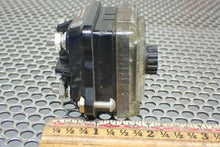 Load image into Gallery viewer, 5700-12AN 30A 600V Fuse Holder A009-06 New Old Stock See All Pictures
