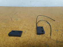 Load image into Gallery viewer, 2005-1965-400 SPST Form A Sensor Actuator Set 400VDC 1.125&quot; Long New
