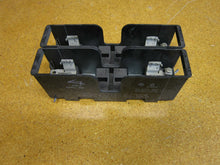Load image into Gallery viewer, Connectron Inc 632-11 FUSE BLOCK 600V 30A TYPE FB
