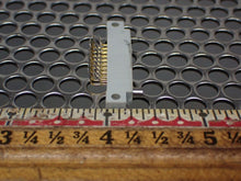 Load image into Gallery viewer, AirBorn 10400 0603 RM262-020-442-2900-076 Connectors (1) New &amp; (1) Used See Pics
