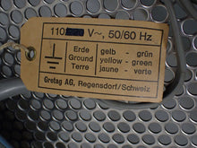 Load image into Gallery viewer, GRETAG Ltd. Charging Unit To Densitometer TYP L2 110V 50/60Hz Used With Warranty
