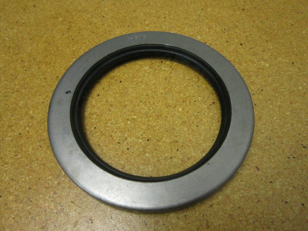 9513012 Oil Seal