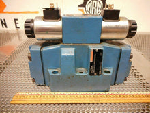 Load image into Gallery viewer, Rexroth R900561288 4WE6J60/EG24N9K4 Control Valve 24VDC 4WEH16J70/6EG24N9ETK4
