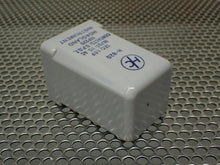 Load image into Gallery viewer, Hoagland H-820 Sec: 1.0P Input: 115 AC DPDT 111P220 Relays New No Box (Lot of 4)
