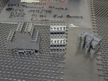 Load image into Gallery viewer, Entrelec (24) M.../6D... Terminal Blocks (3) M4/7D (1) C3 (1) C2 &amp; (1) B1 End Br
