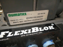 Load image into Gallery viewer, Numatics (4) 081SA402M000061 (1) 082SA415M00??? Valves &amp; (5) 082RS125U000000
