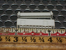 Load image into Gallery viewer, ITW PANCON 050-020-435 LATCON Socket Connectors New Old Stock (Box of 30)
