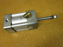 Load image into Gallery viewer, Rexroth Task Master Cylinder TM-031305-00000 2-1/2 X 1-1/2 200PSI Max
