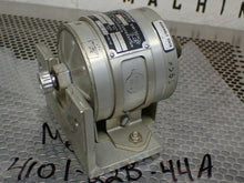 Load image into Gallery viewer, MELETRON 4101-22B-44A Pressure Actuator Switch Working Range 7PSI 1A DC28V Used
