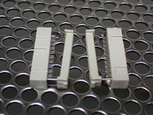 Load image into Gallery viewer, ITW PANCON 050-020-435 LATCON Socket Connectors New Old Stock (Box of 30)
