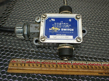 Load image into Gallery viewer, Micro Switch BAF1-3CN18X1 Limit Switch 15A 125, 250 Or 480VAC Used With Warranty

