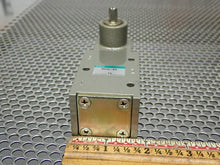 Load image into Gallery viewer, CKD MAVL-RA 1C Pneumatic Limit Switch 3 Port New No Box
