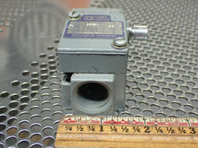 Load image into Gallery viewer, Square D 9007-B52B2 Ser A Limit Switches Used With Warranty (Lot of 2)
