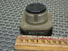 Load image into Gallery viewer, Allen Bradley 800T-A2 Ser B Pushbutton Operator B-16824 Used With Warranty
