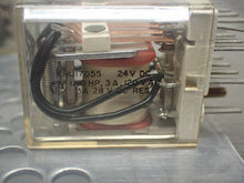 Load image into Gallery viewer, Potter &amp; Brumfield KH-4770 Relays 650 Ohms 24VDC 007-64912-03 New (Lot of 10)
