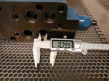 Load image into Gallery viewer, Rexroth Z2 FS 16-31/S2/V R900473688 Valve &amp; Plate Used Nice Shape With Warranty
