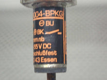 Load image into Gallery viewer, IFM Efector FA-3004-BPKG Proximity Sensor Used With Warranty See All Pictures
