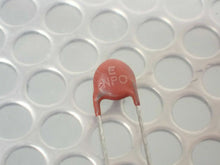 Load image into Gallery viewer, ERIE 0831-000-C0K0-0209 Capacitors New Old Stock (Approximately 2000)
