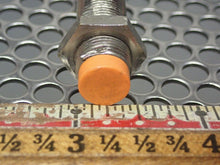 Load image into Gallery viewer, IFM Efector FA-3004-BPKG Proximity Sensor Used With Warranty See All Pictures
