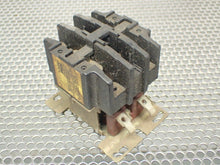 Load image into Gallery viewer, Harnischfeger 179U78D4 Magnetic Contactor Definite Purpose 600V Used Warranty
