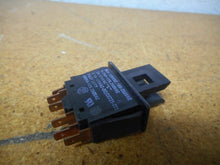 Load image into Gallery viewer, Micro Switch WW1K05D-D7 Snap In Panel Mount Switch
