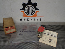 Load image into Gallery viewer, Namco EE520-24300 Proximity Static Switch 115VAC 50/60Hz New In Box
