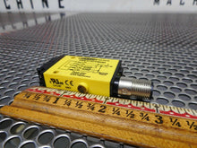 Load image into Gallery viewer, Banner SME312FPBQD Mini-Beam Sensor 10-30VDC New Old Stock (Lot of 2)
