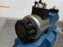 Load image into Gallery viewer, Rexroth R900561288 4WE6J60/EG24N9K4 Control Valve 24VDC 4WEH16J70/6EG24N9ETK4
