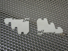 Load image into Gallery viewer, Sprecher+Schuh V7-WTS3 Ser B Terminal Blocks New Old Stock (Lot of 9)
