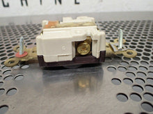 Load image into Gallery viewer, Hubbell HBL5261CN Receptacle 15A 125V 2 Pole 3 Wire Grounding New In Box
