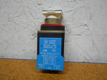 Load image into Gallery viewer, Allen Bradley 800MS-CQA12 Ser A Pushbutton 12V &amp; 800M-XAR Logic Reed Contact
