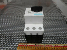 Load image into Gallery viewer, Siemens 3RV1021-1BA10 Motor Starter 1.4-2A &amp; 3RV1901-1A Auxiliary Contact Used
