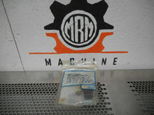 Load image into Gallery viewer, Selecta BZ-2RW822-A2-BG Short Roller Lever Switch SPDT 15A 125/250/480VAC NEW
