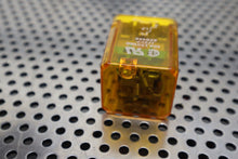 Load image into Gallery viewer, 211D10-464B 007-9818213 Relays 18VDC Coil New Old Stock (Lot of 5)
