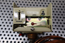 Load image into Gallery viewer, Barber Colman TC-5141 Low Temperature Duct Thermostat 34-60F New See All Pics
